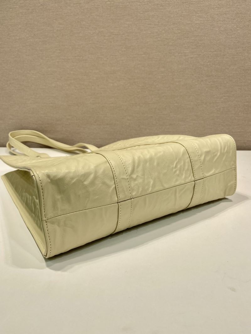 Pra*a top handle bags